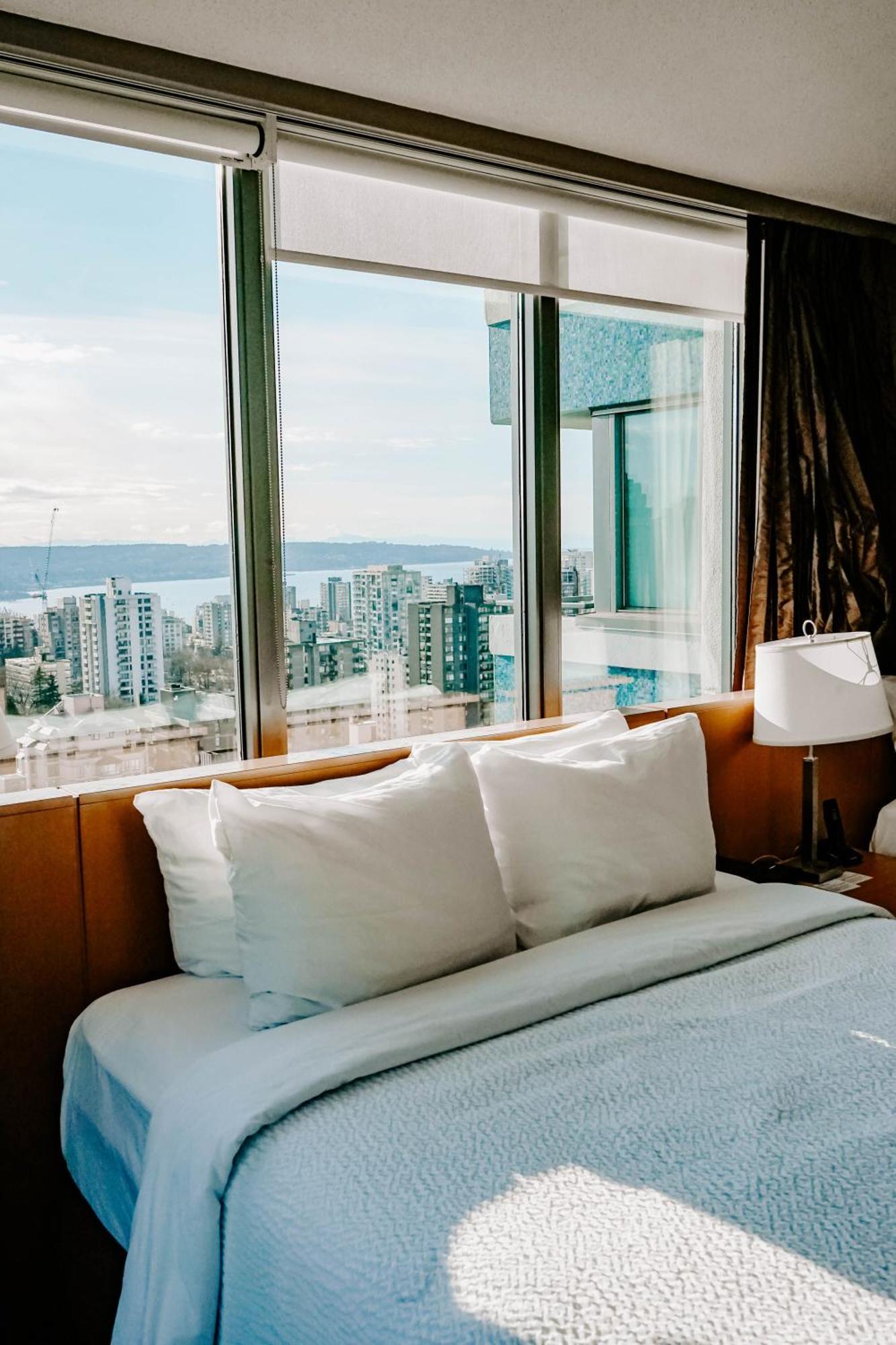 Blue Horizon Hotel Vancouver Buitenkant foto